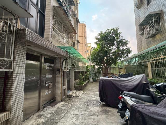 高雄苓雅公寓拍賣-2